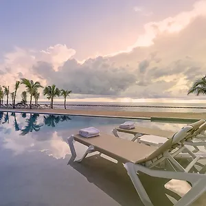 Hotel Sensira And Riviera Maya Puerto Morelos