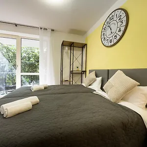 Apartment Immostay S#2 Zimmer - Free Parking & Balkon, Wifi & Naehe Mercedes Benz Bremen